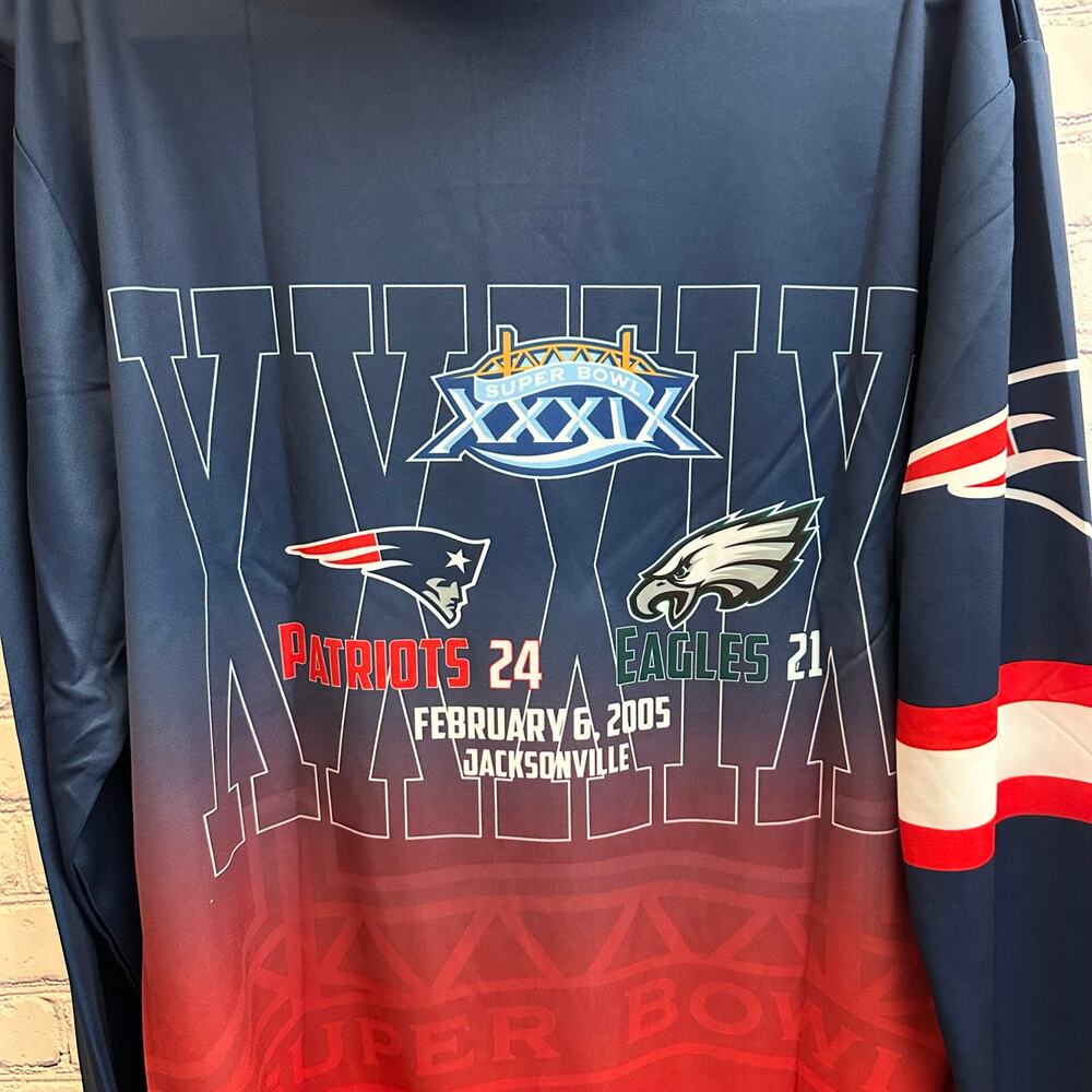 NFL New England Patriots Super Bowl XXXIX Champions Hoody Tee Size Large NEW - Picture 8 of 8